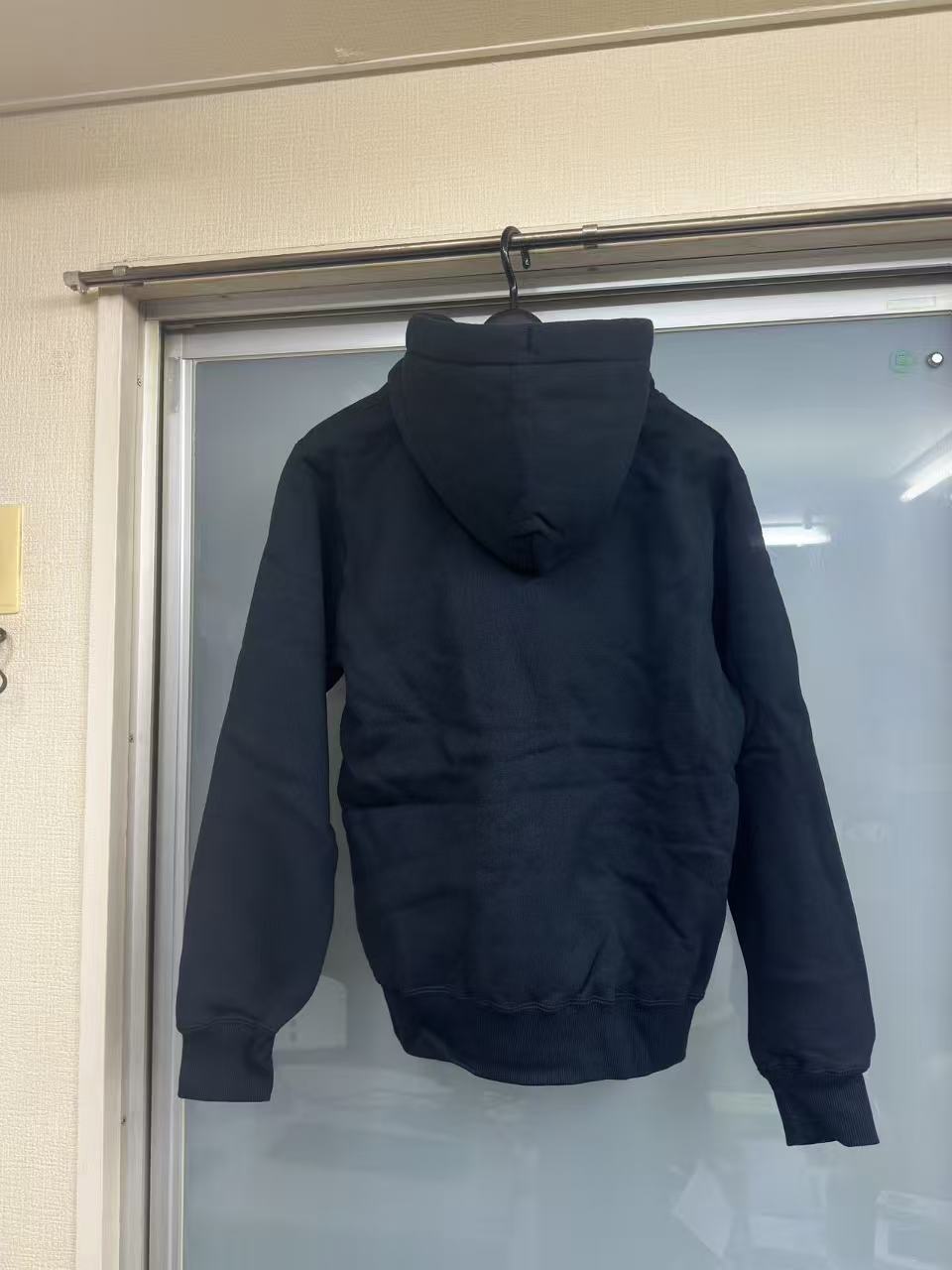 [New with tags] Champion C3-E127 Big C Logo Pullover Hoodie Black S